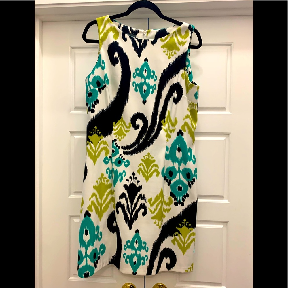 Like New AGB short sleeveless dress size 16